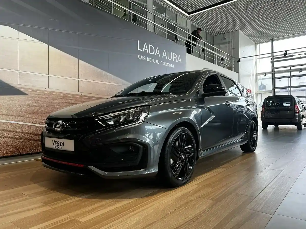 Lada Vesta SW Sport - фото №1